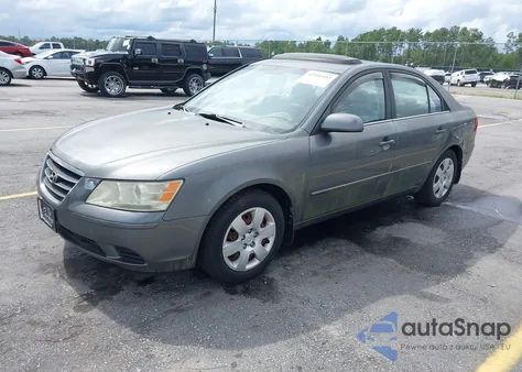 2009 Hyundai Sonata Gls from USA, damaged, VIN 5NPET46C79H492774